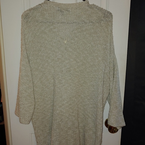 Sweater - Picture 2 of 3